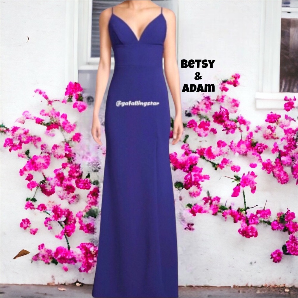 BETSY & Adam Long formal Gown